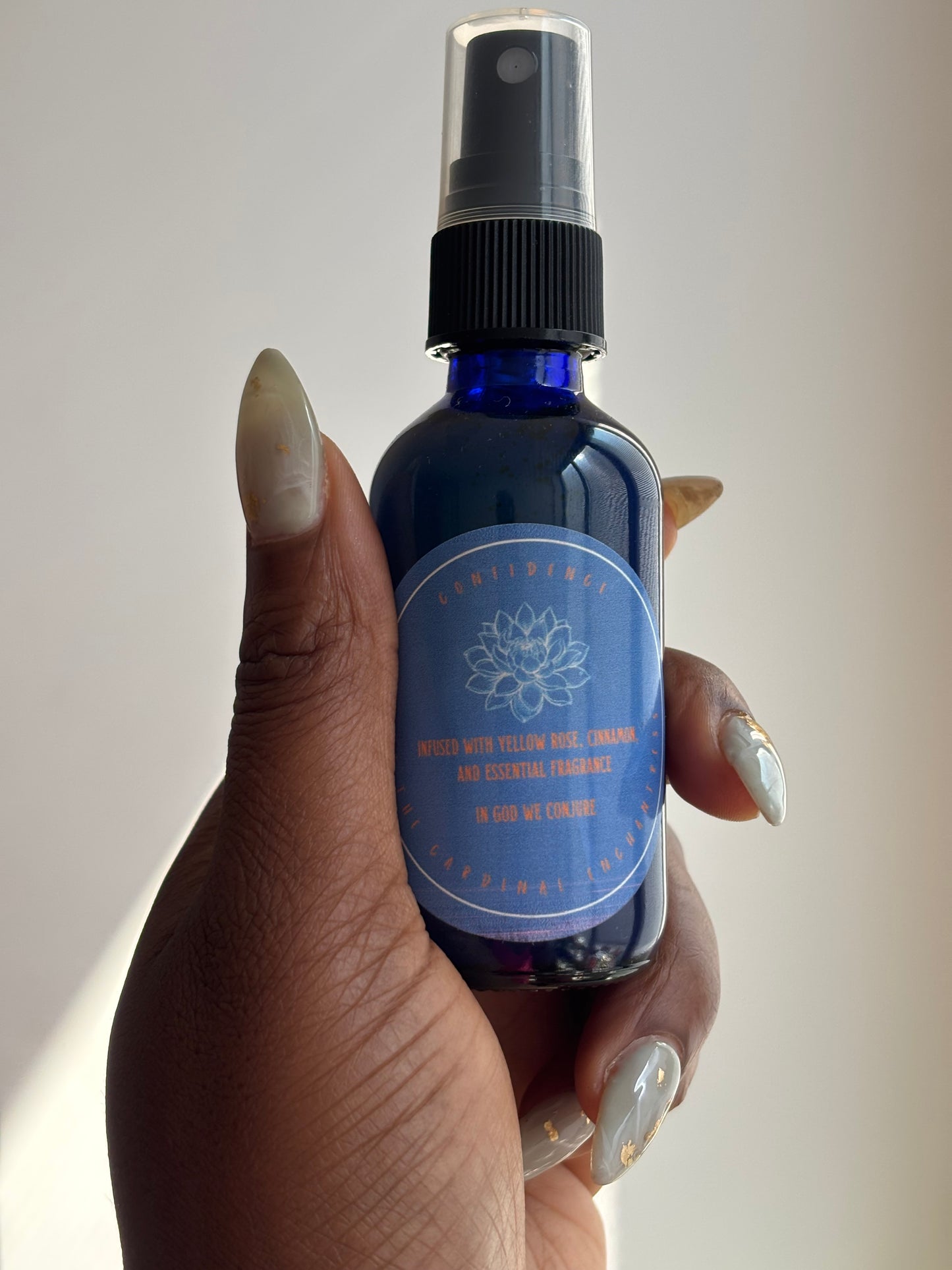 Confidence – Ritual Elixir for Radiant Presence, Magnetism & Commanding Energy